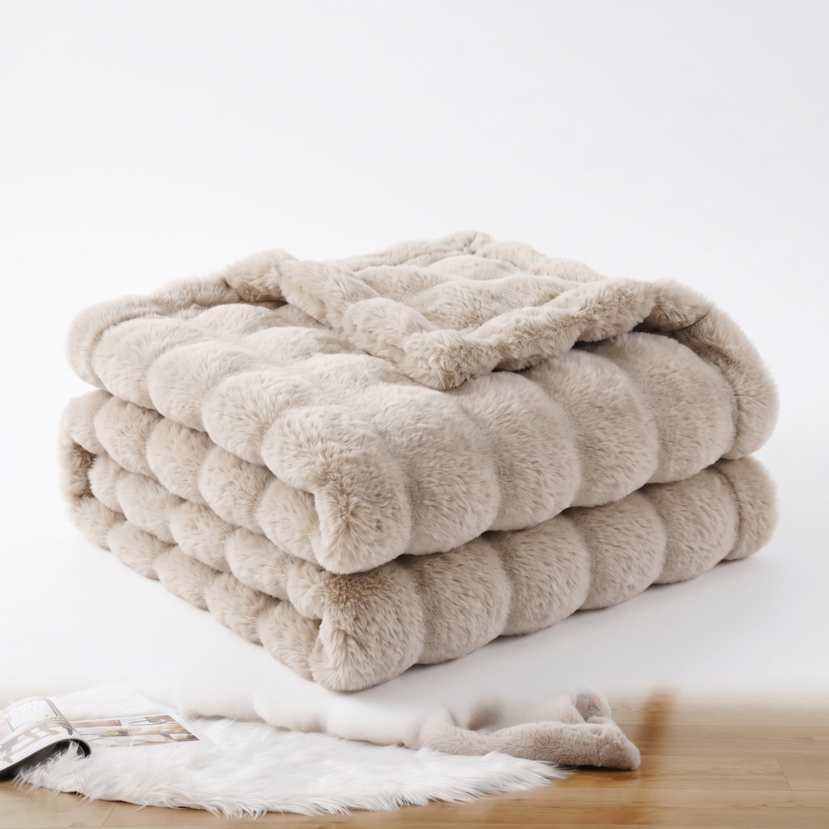 Nova Plush Faux Fur Throw in Khaki